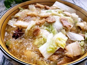 猪肉白菜炖粉条